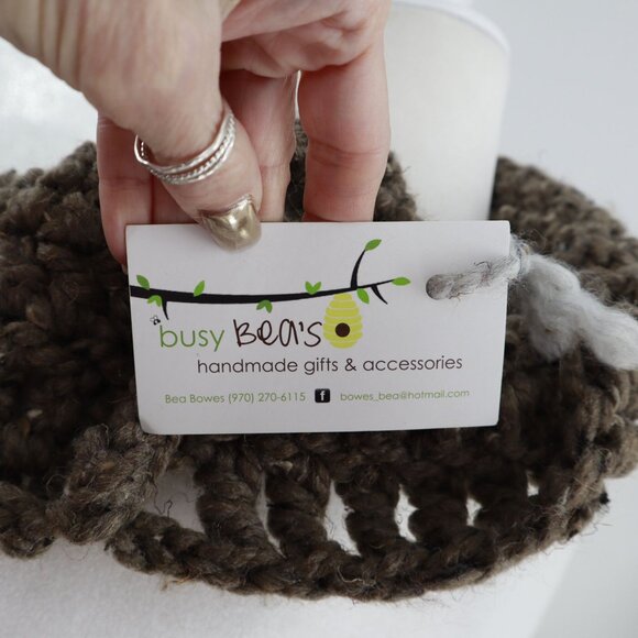 Busy Bea's Chunky Infinity Scarf Brown Present Gift Handmade Holiday Travel NWT - Picture 3 of 8